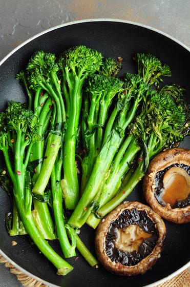 Pan-Steamed Broccolini with Portobello Mushrooms - StreetSmart Kitchen
