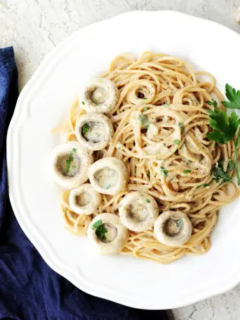 This 20-minute creamy mushroom pasta recipe satisfies Italian cravings while providing amazing flavor and a boost of nutrition.