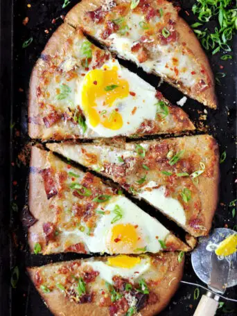 breakfast pizza