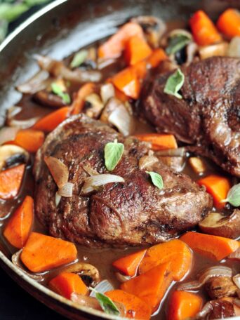 Sous Vide Beef Cheeks with Red Wine Sauce